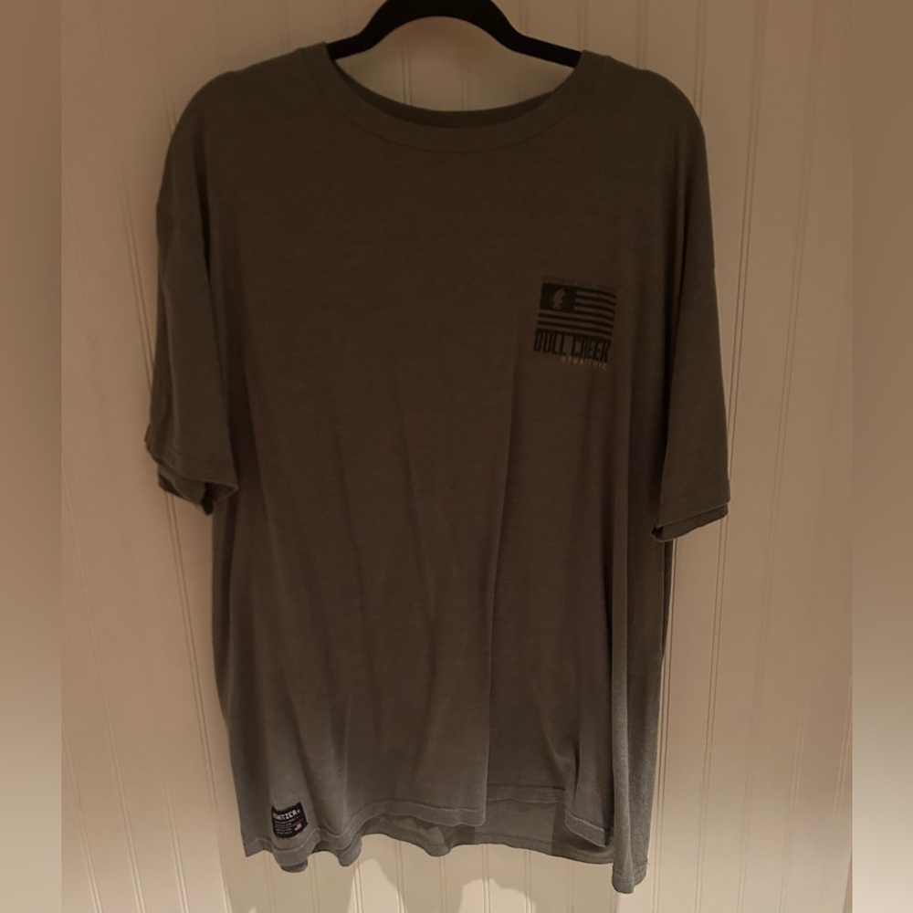 Howitzer Clothing tshirt